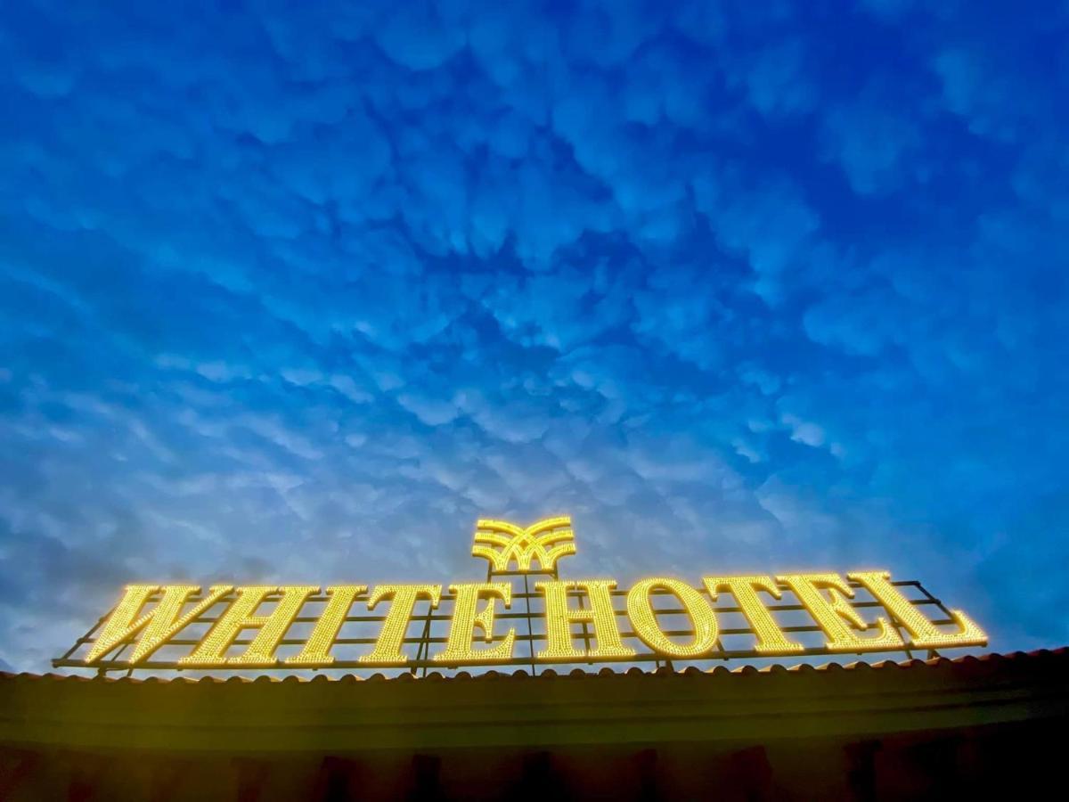 White Hotel Lang Son Buitenkant foto