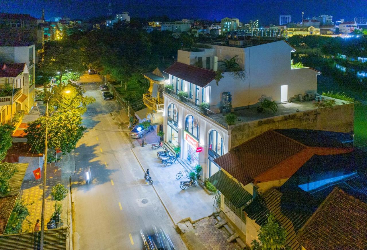 White Hotel Lang Son Buitenkant foto